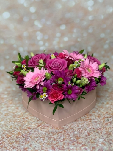 Pink Heart Hatbox   Florist's Choice