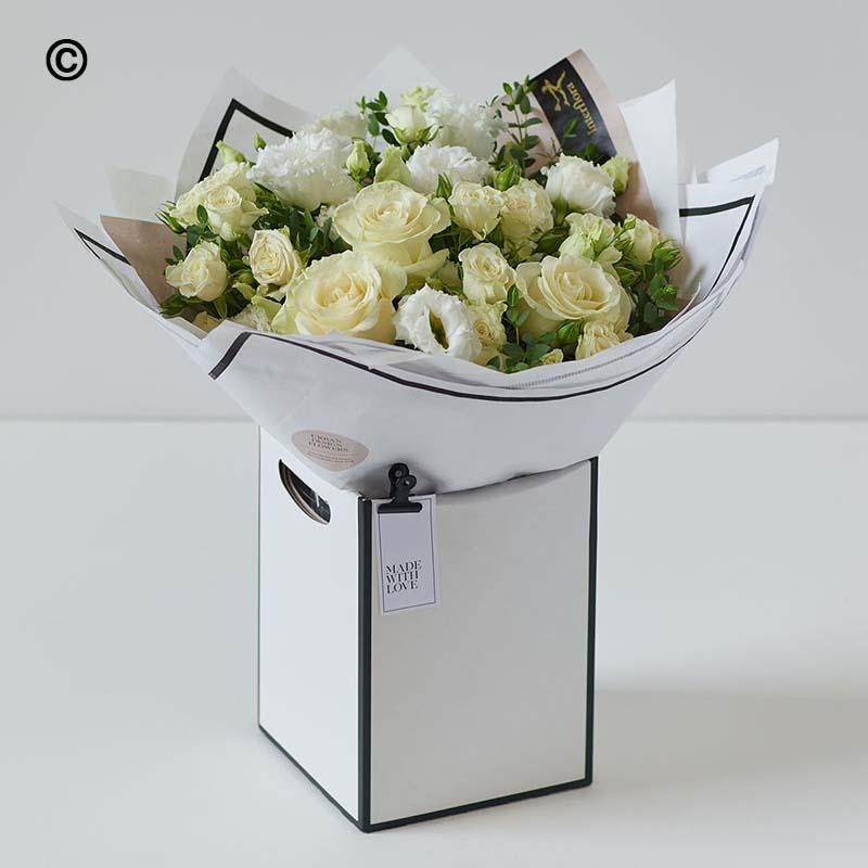 Beautifully Simple Bouquet White