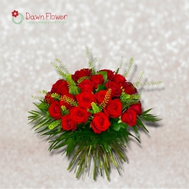 Classic Valentines Day Red Rose Bouquet